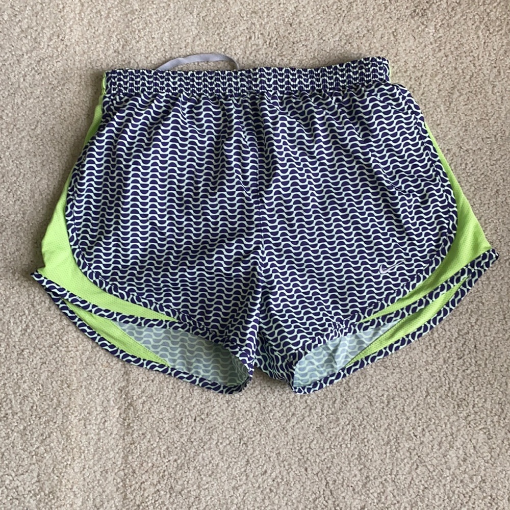 Nike DRI-FIT Shorts S